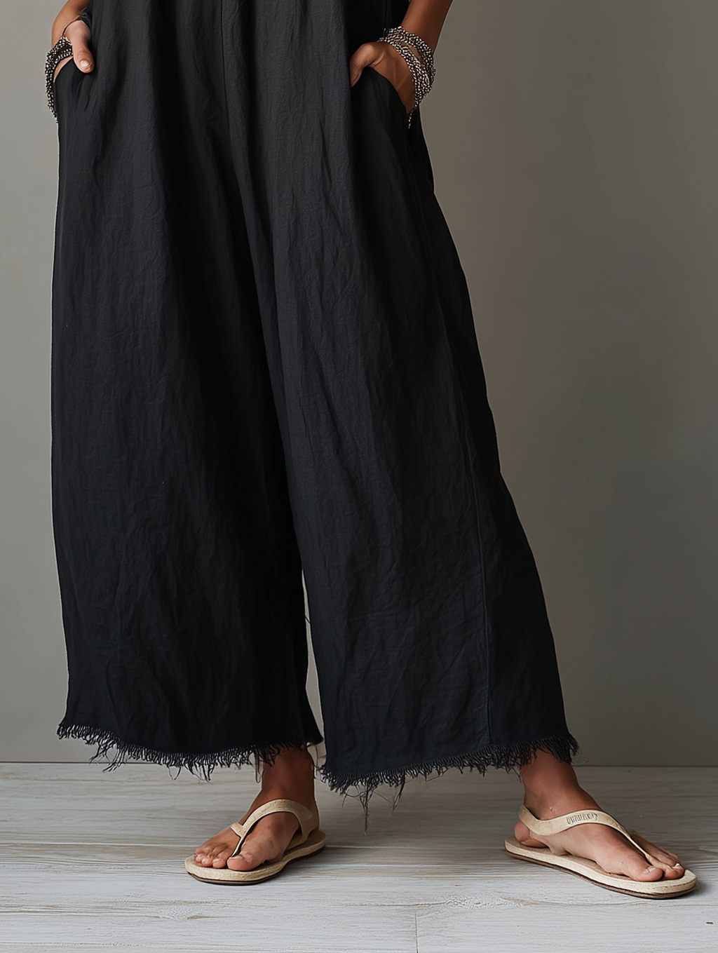 Léa - Women's Minimalist Linen Jumpsuit