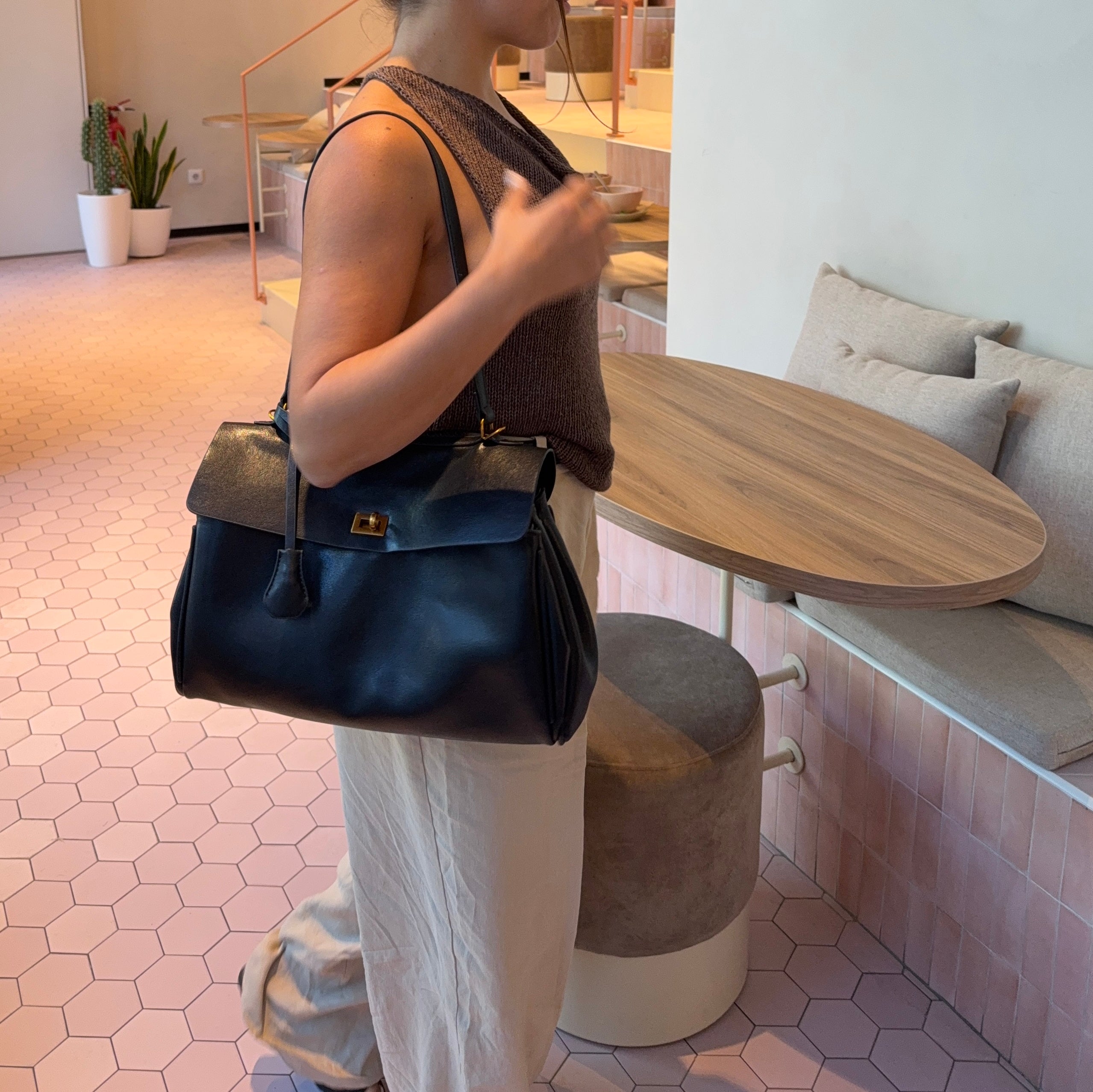 ARIA | Vintage Handbag — The Soul of Timeless Luxury