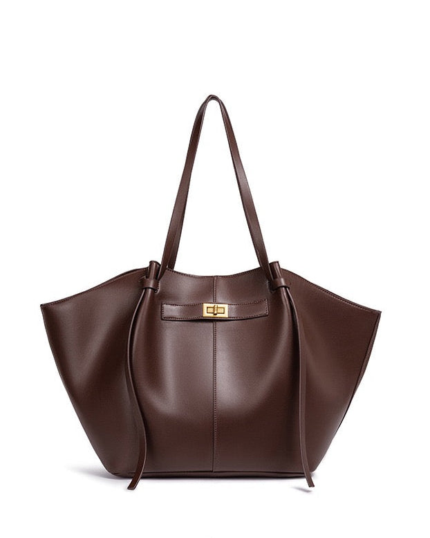 ARIA | Luxe Curve Bag — The Accessory That Says It All