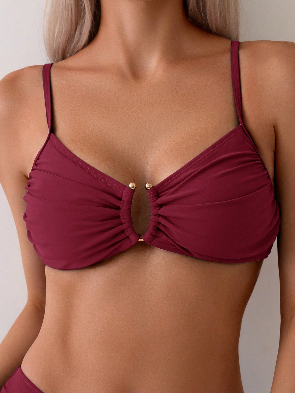 ISABEL | Bikini with cut-out details