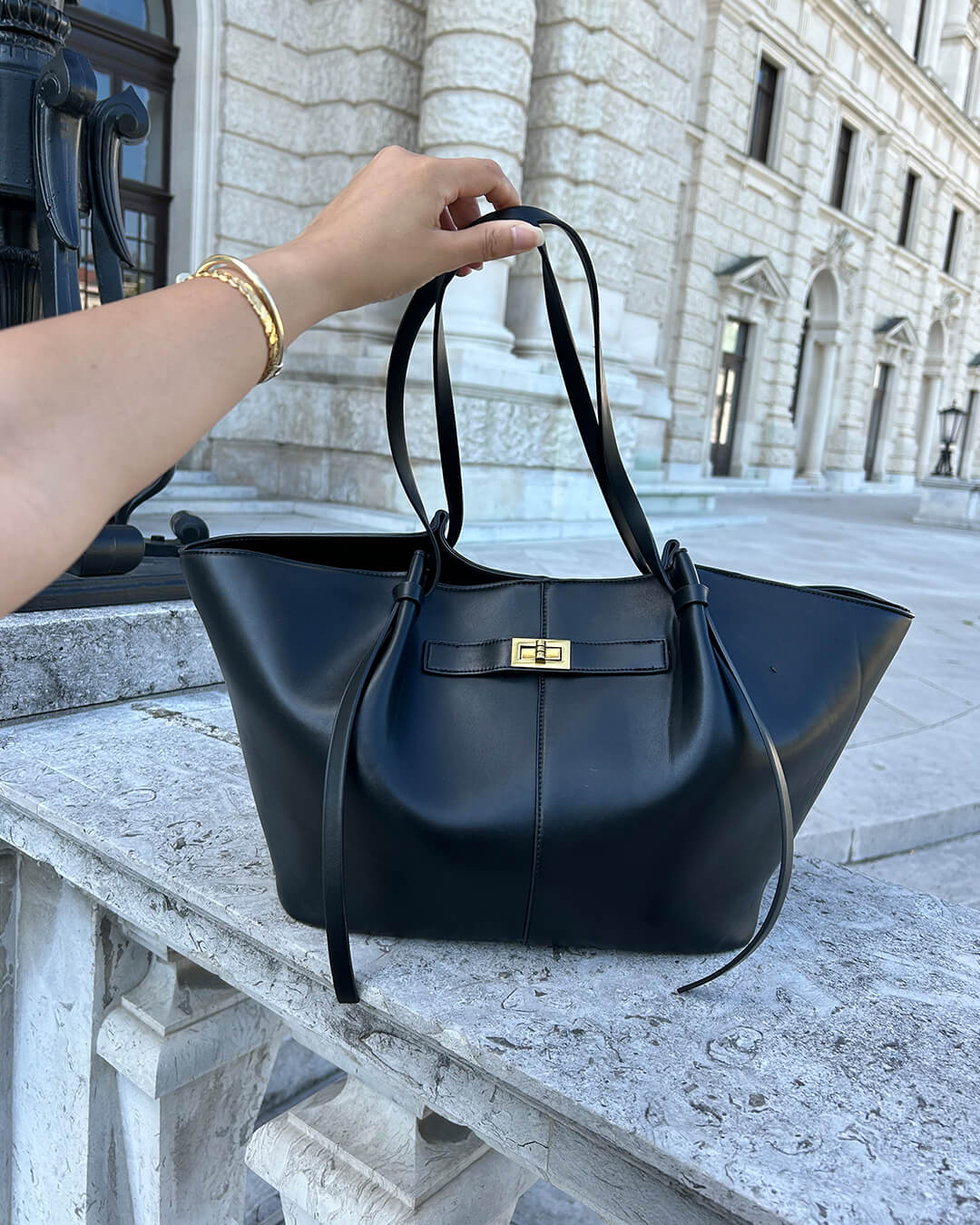 ARIA | Luxe Curve Bag — The Accessory That Says It All